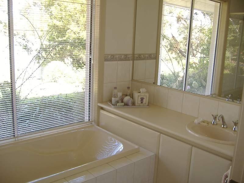 105 Mt Gambier Road, Casterton VIC 3311