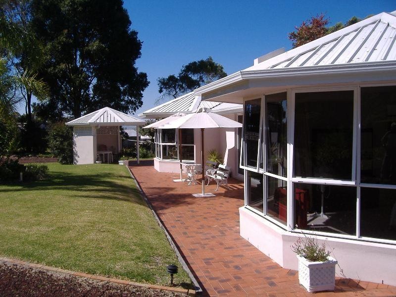 105 Mt Gambier Road, Casterton VIC 3311
