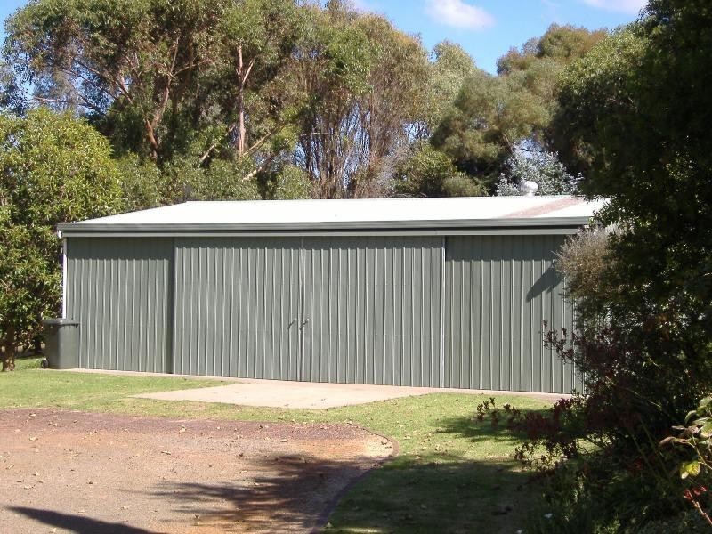 105 Mt Gambier Road, Casterton VIC 3311