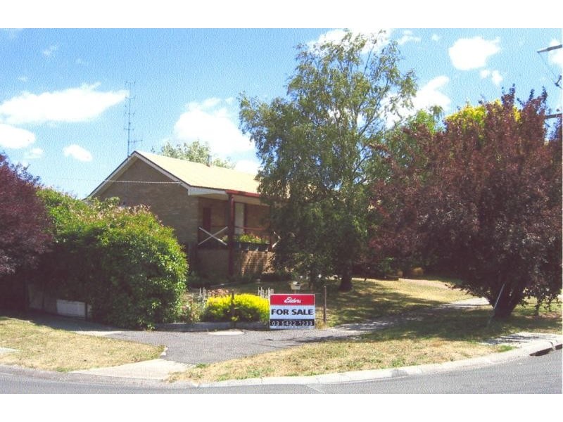 11 Campaspe Place, Kyneton VIC 3444