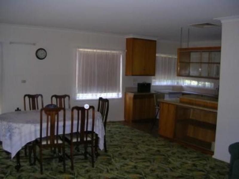 6 Tocumwal Street., Finley NSW 2713