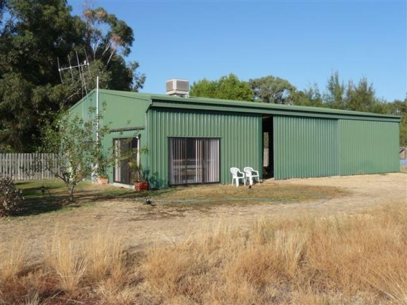 49 Honniball Drive, Tocumwal NSW 2714