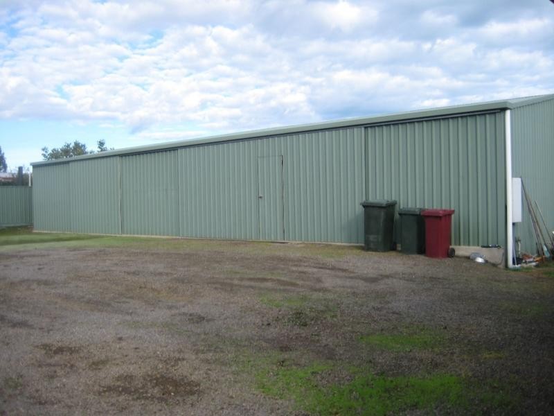 14 DAVID STREET, Hamilton VIC 3300