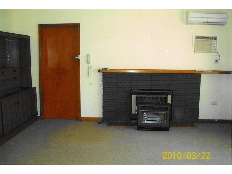 100 Darlington, Mortlake VIC 3272