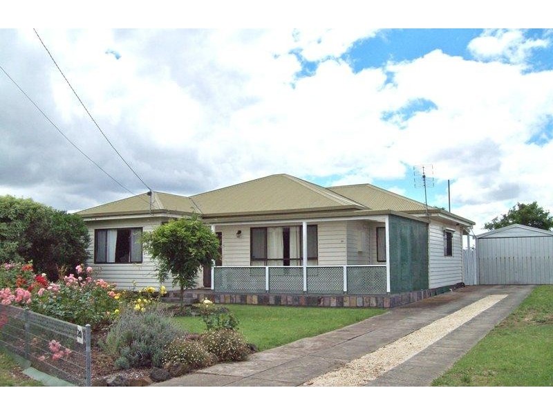20 Lloyd Street, Derrinallum VIC 3325