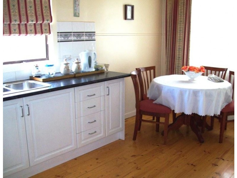 20 Lloyd Street, Derrinallum VIC 3325