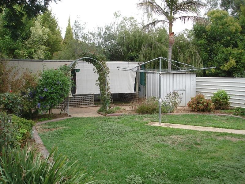 25 DAWES RD, Kyabram VIC 3620