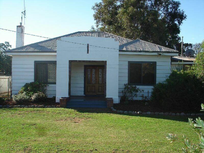 69 Fenaughty Street, Kyabram VIC 3620