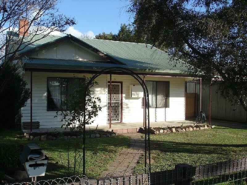 14 Allan st, Kyabram VIC 3620
