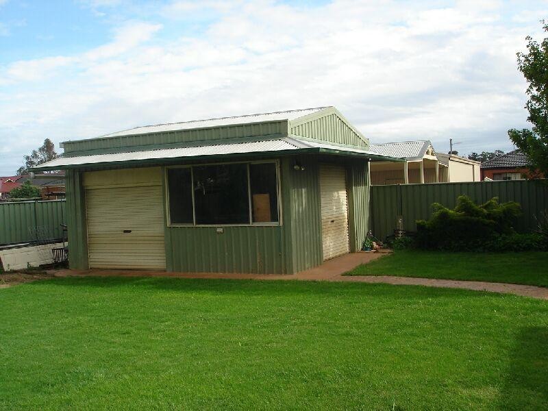 8 Deakin Grove, Tongala VIC 3621