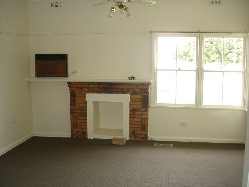 48 Lake Road, Kyabram VIC 3620