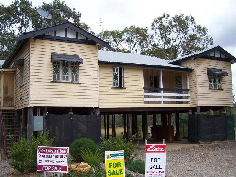 5 MIDDLE STREET, Chinchilla QLD 4413