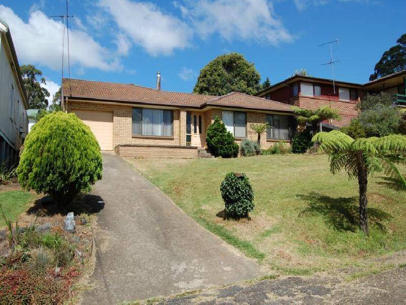16 PARKES STREET, Dorrigo NSW 2453
