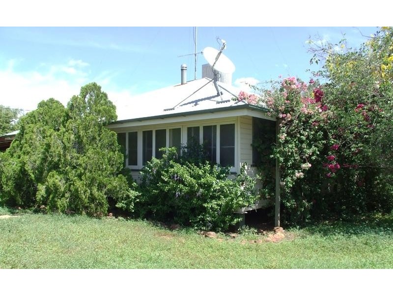 46 MARY ST,, Bollon QLD 4488