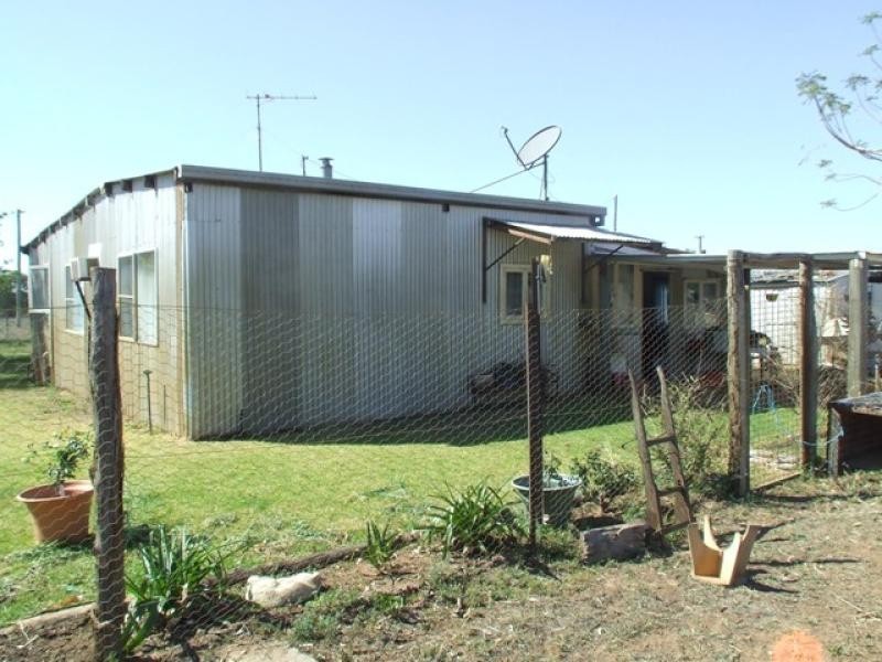 13058 CARNARVON HIGHWAY, St George QLD 4487