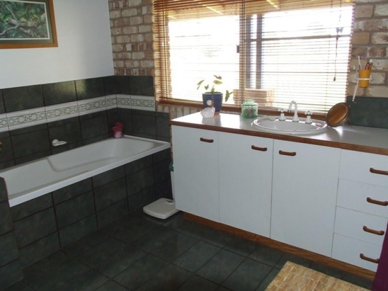 5 B/R BRICK HOME ON 10 ACS NEAR, St George QLD 4487