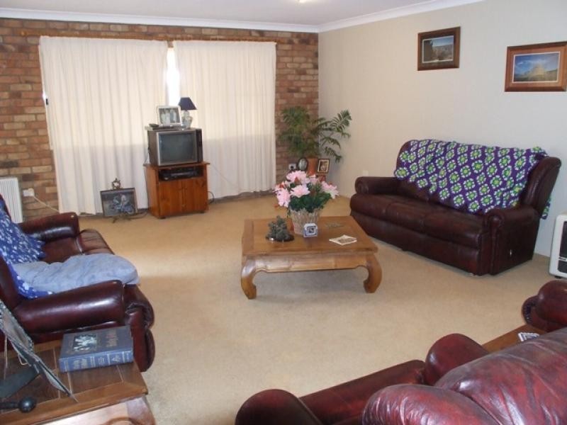 5 B/R BRICK HOME ON 10 ACS NEAR, St George QLD 4487