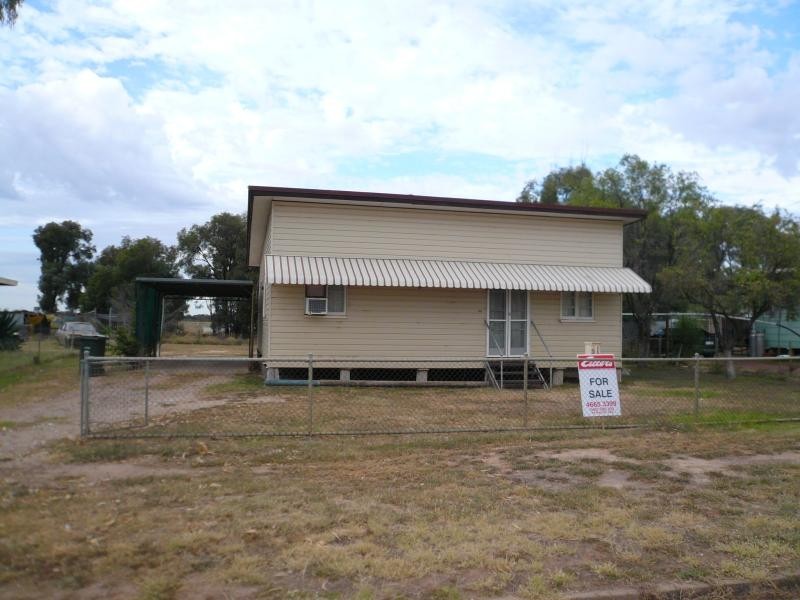 32 PORTER STREET, Tara QLD 4421
