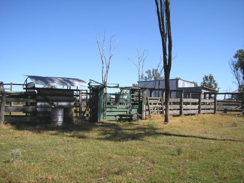 2473 acres at, Warra QLD 4411