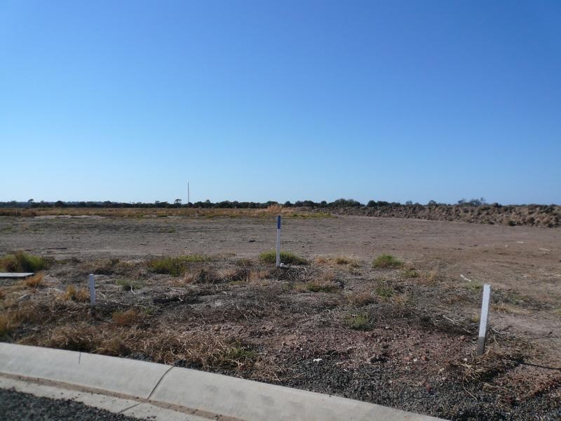 LOT 14/ HENRY COURT, Tara QLD 4421