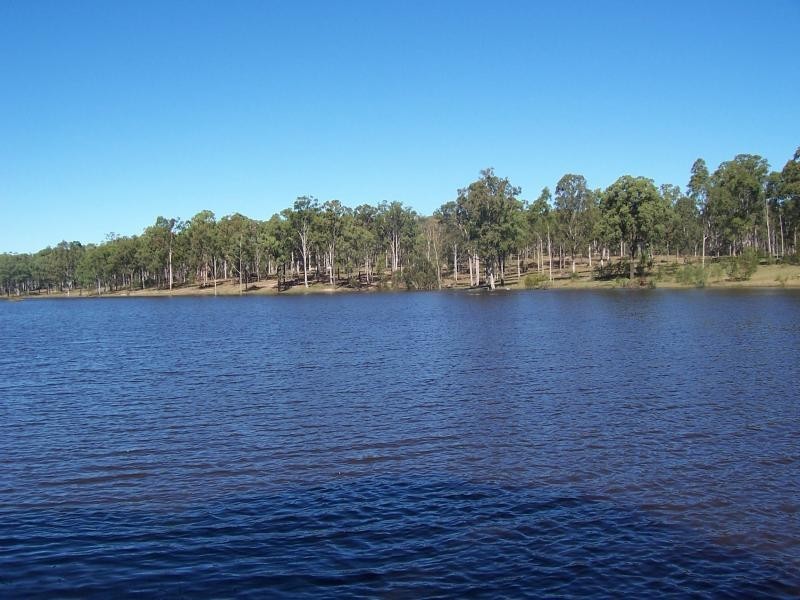 242 North South Road, Childers QLD 4660