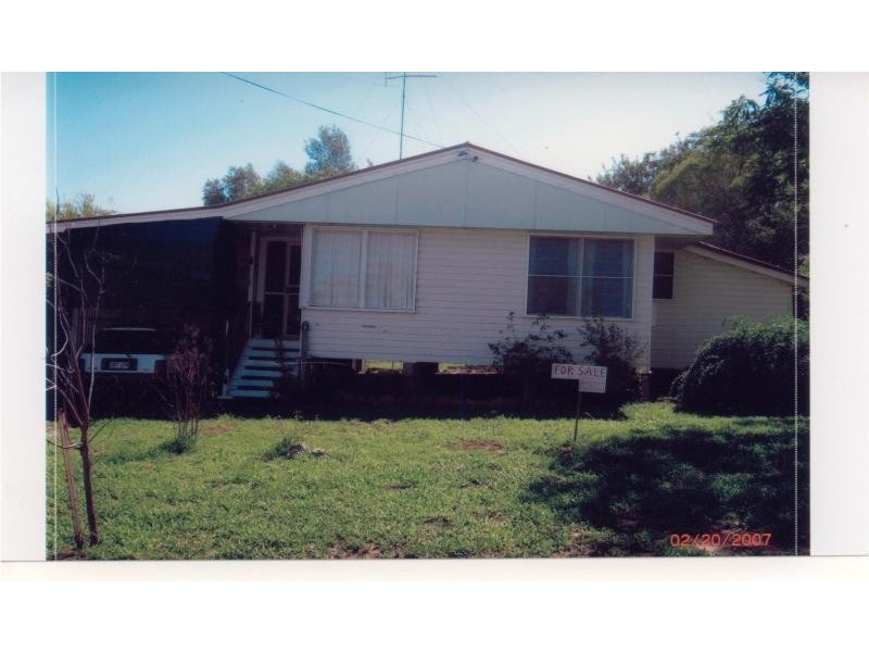 3 MUNDELL STREET, Wandoan QLD 4419