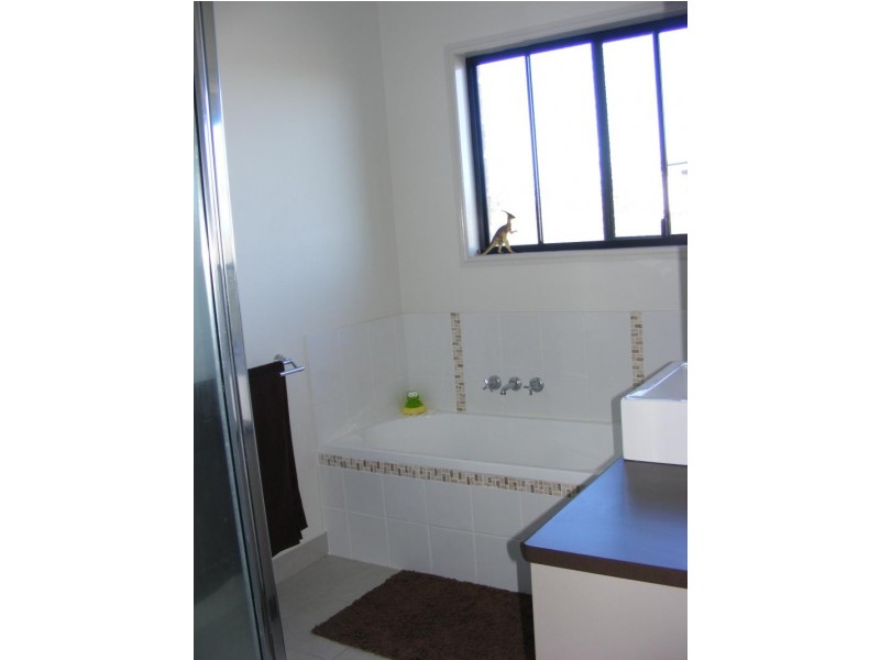 2 Webb Court, Roma QLD 4455