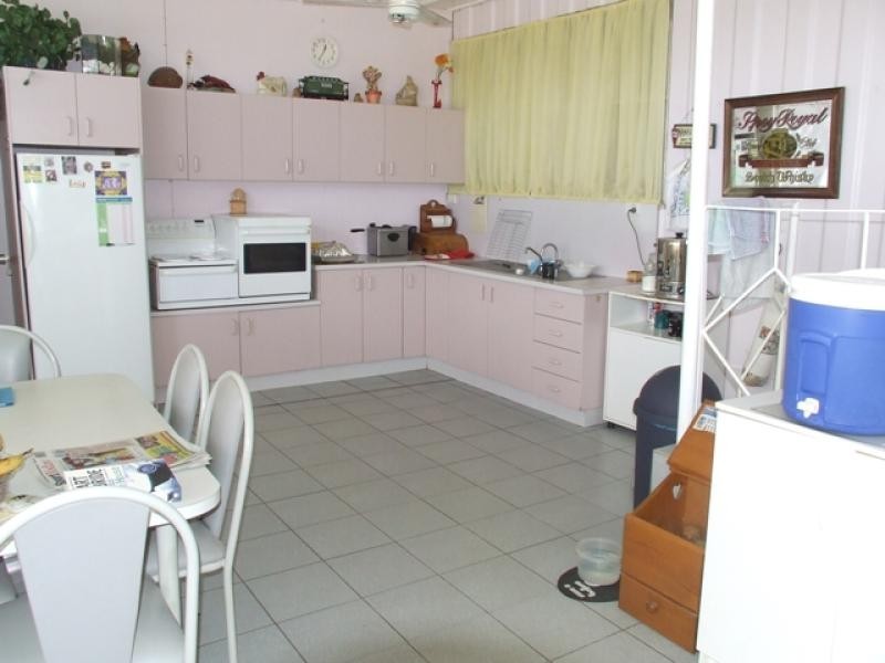 1-9 Railway Street, Dirranbandi QLD 4486