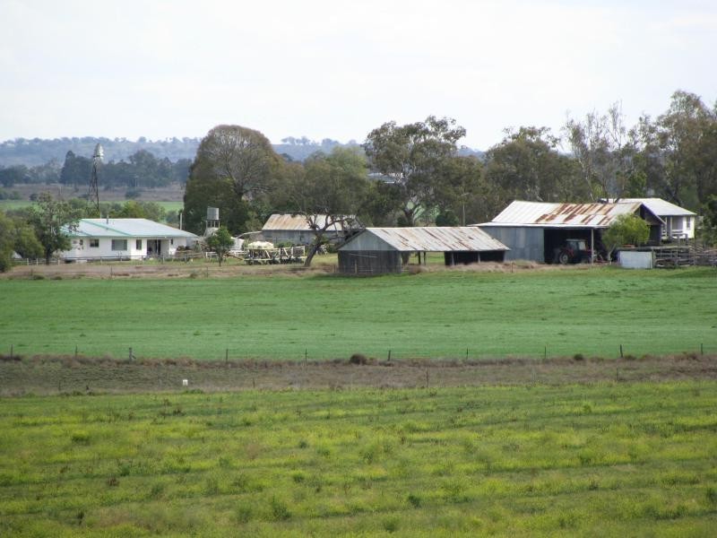 7 km North East of, Kaimkillenbun QLD 4406