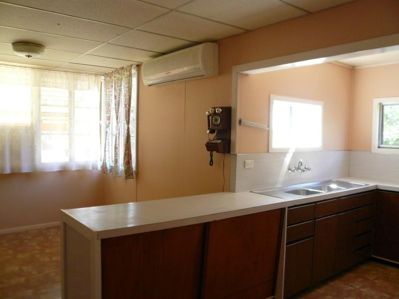 4 ADAMS STREET, Tara QLD 4421