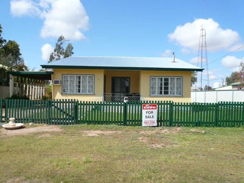 18 BILTON STREET, Tara QLD 4421