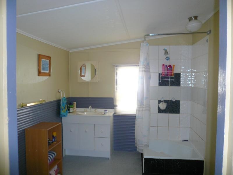 18 BILTON STREET, Tara QLD 4421