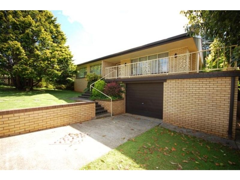 3 Hollibone Street, Dorrigo NSW 2453