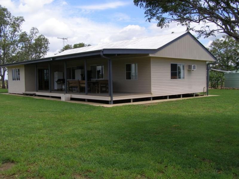 1531 Baralaba Banana Road, Banana QLD 4702