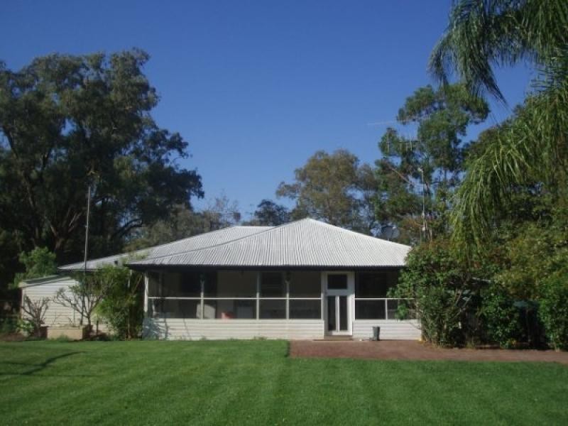 155 Kilcummin Road, Dirranbandi QLD 4486 the real estate agency