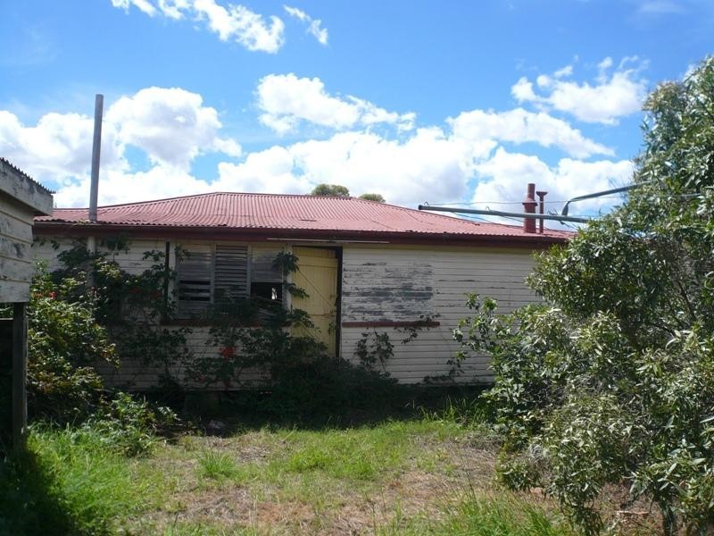 54 BINNIE STREET, Tara QLD 4421