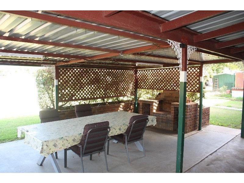 62 Barlee Street, St George QLD 4487