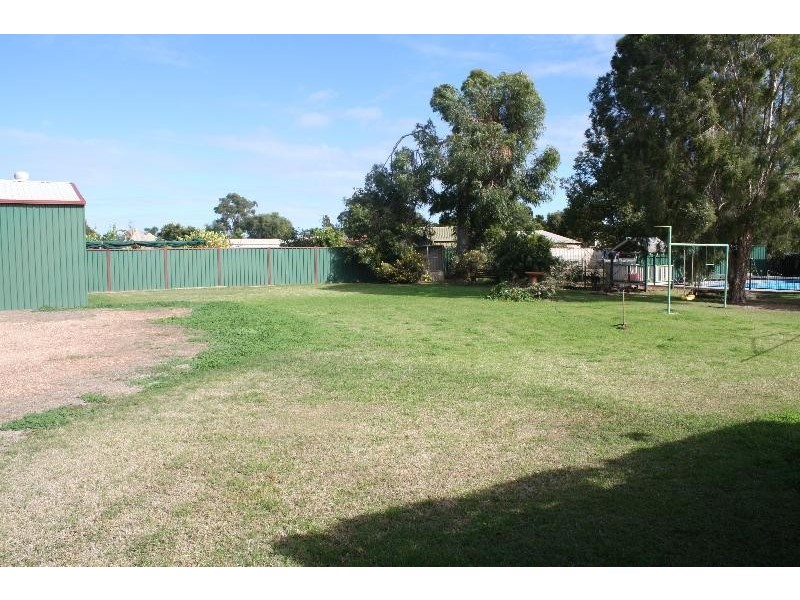 62 Barlee Street, St George QLD 4487