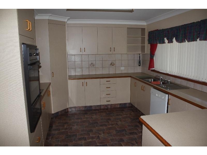 62 Barlee Street, St George QLD 4487