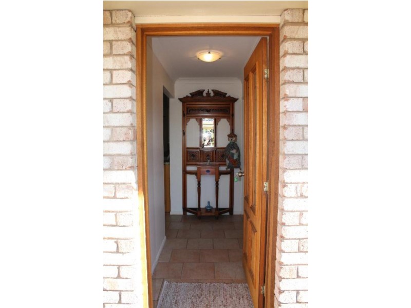 18 Kilroy Street, St George QLD 4487