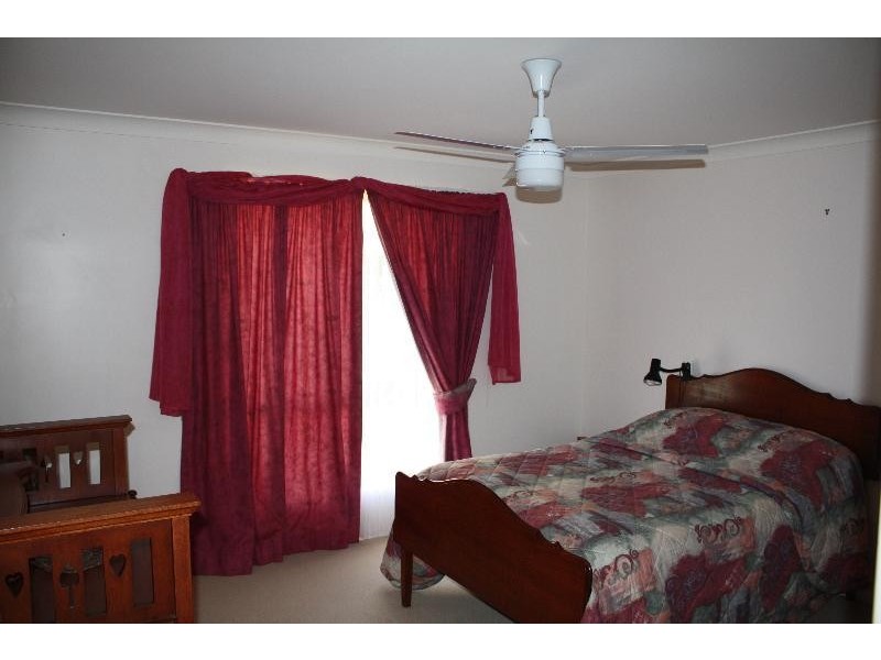 18 Kilroy Street, St George QLD 4487