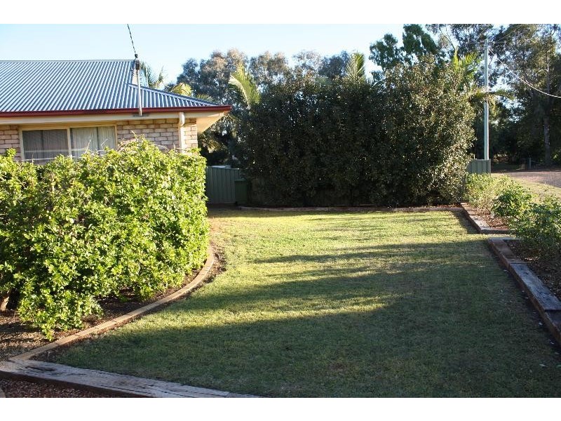 18 Kilroy Street, St George QLD 4487