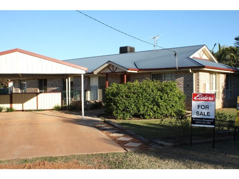 18 Kilroy Street, St George QLD 4487