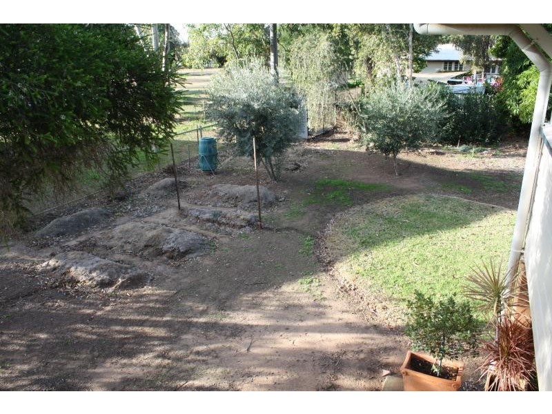 81 Victoria Street, St George QLD 4487