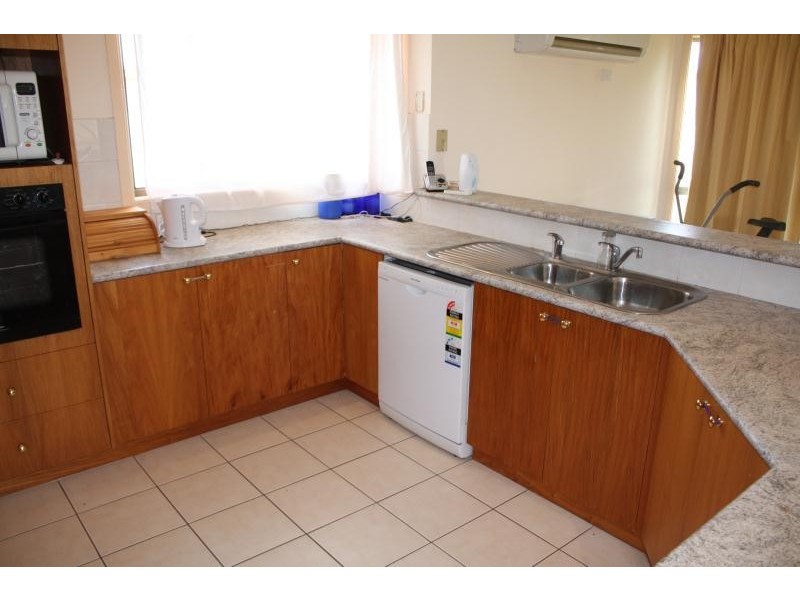 12 Taylor Street, St George QLD 4487
