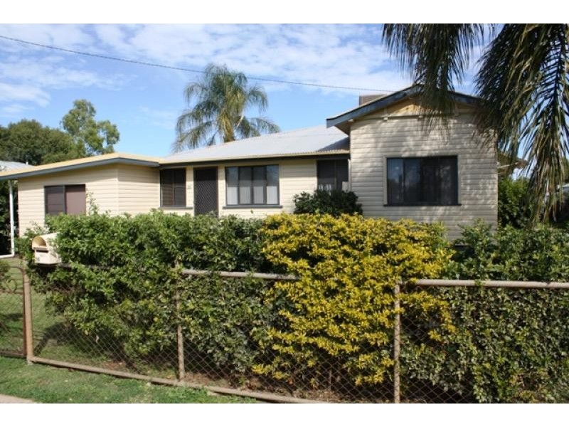 26 Church Street, St George QLD 4487