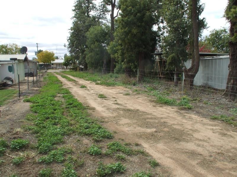 70 Grey Street, St George QLD 4487