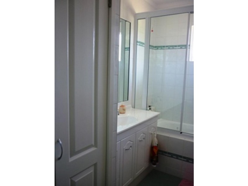 208 Victoria Street, St George QLD 4487