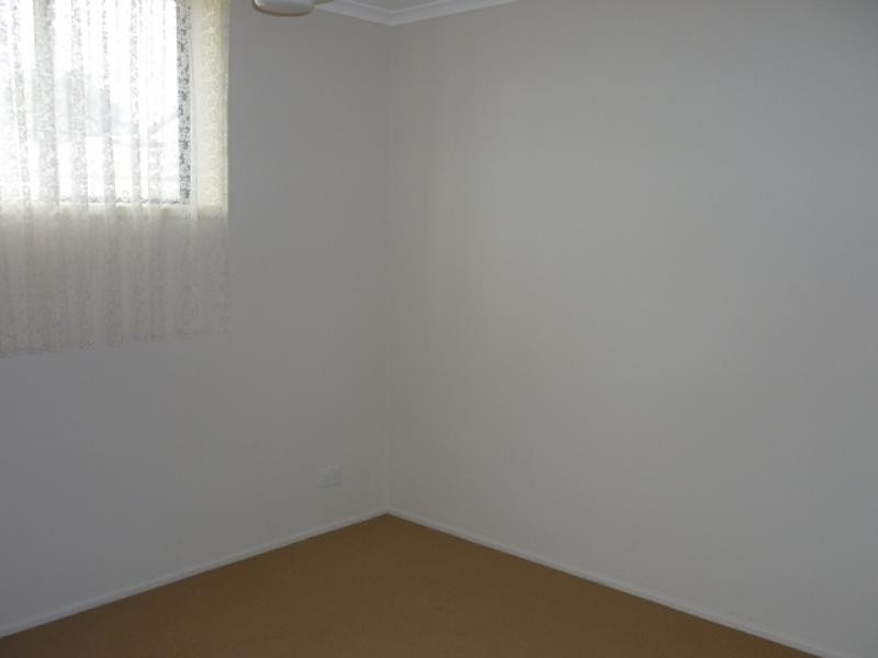 12 HICKEY  STREET, Jandowae QLD 4410