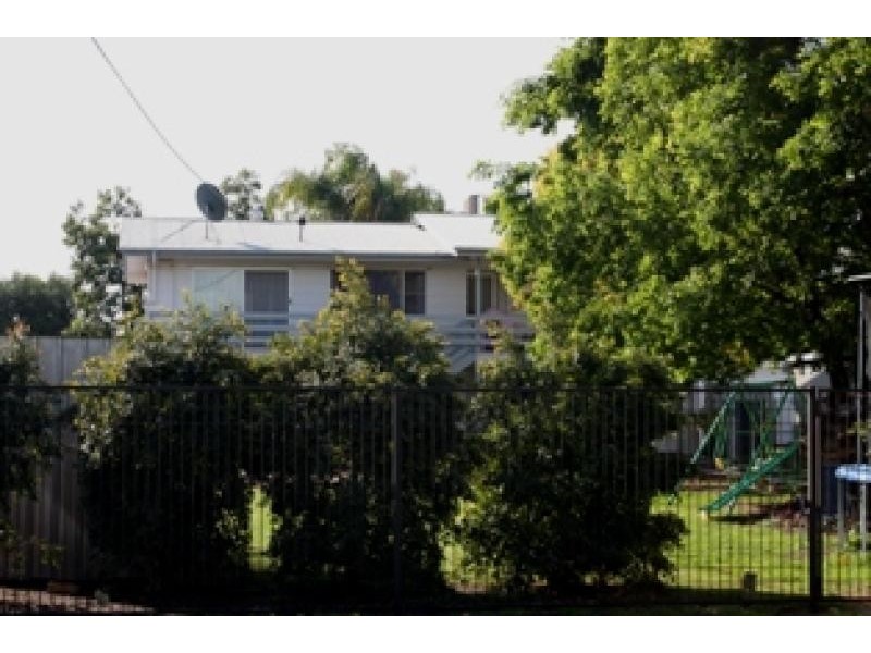 25 Alfred Street, St George QLD 4487